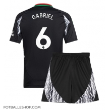 Arsenal Gabriel Magalhaes #6 Replika Bortedrakt Barn 2024-25 Kortermet (+ bukser)