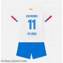 Barcelona Raphinha Belloli #11 Replika Bortedrakt Barn 2023-24 Kortermet (+ bukser)