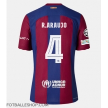 Barcelona Ronald Araujo #4 Replika Hjemmedrakt 2023-24 Kortermet