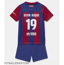 Barcelona Vitor Roque #19 Replika Hjemmedrakt Barn 2023-24 Kortermet (+ bukser)