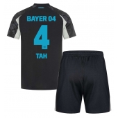 Bayer Leverkusen Jonathan Tah #4 Replika Tredjedrakt Barn 2024-25 Kortermet (+ bukser)