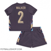 England Kyle Walker #2 Replika Bortedrakt Barn EM 2024 Kortermet (+ bukser)