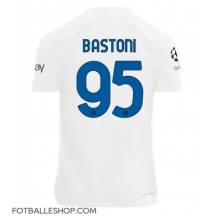 Inter Milan Alessandro Bastoni #95 Replika Bortedrakt 2023-24 Kortermet