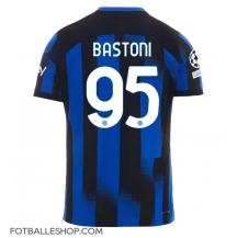 Inter Milan Alessandro Bastoni #95 Replika Hjemmedrakt 2023-24 Kortermet