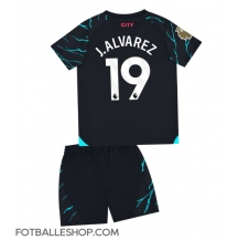 Manchester City Julian Alvarez #19 Replika Tredjedrakt Barn 2023-24 Kortermet (+ bukser)