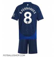 Manchester United Bruno Fernandes #8 Replika Bortedrakt Barn 2024-25 Kortermet (+ bukser)