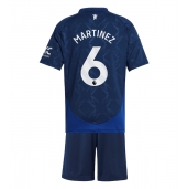 Manchester United Lisandro Martinez #6 Replika Bortedrakt Barn 2024-25 Kortermet (+ bukser)