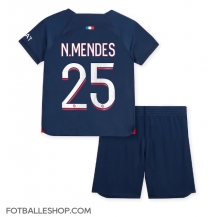 Paris Saint-Germain Nuno Mendes #25 Replika Hjemmedrakt Barn 2023-24 Kortermet (+ bukser)