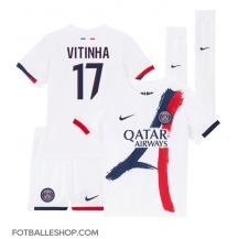 Paris Saint-Germain Vitinha #17 Replika Bortedrakt Barn 2024-25 Kortermet (+ bukser)