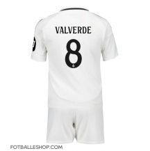 Real Madrid Federico Valverde #8 Replika Hjemmedrakt Barn 2024-25 Kortermet (+ bukser)