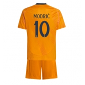 Real Madrid Luka Modric #10 Replika Bortedrakt Barn 2024-25 Kortermet (+ bukser)