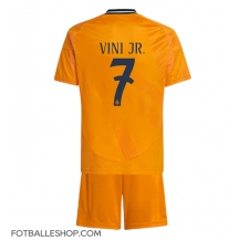 Real Madrid Vinicius Junior #7 Replika Bortedrakt Barn 2024-25 Kortermet (+ bukser)